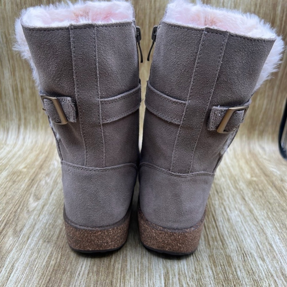 Orthofeet Claire Faux Fur Women's Size 9 Wide Lined Water Repellent Suede Boot - Picture 4 of 9
